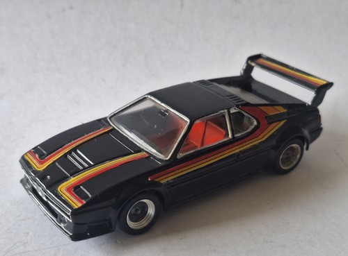 Base bmw 1 bburago - m,